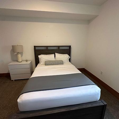 2Br Suite At The Grand Castle Pool Gym & Parking แกรนด์วิลล์ ภายนอก รูปภาพ