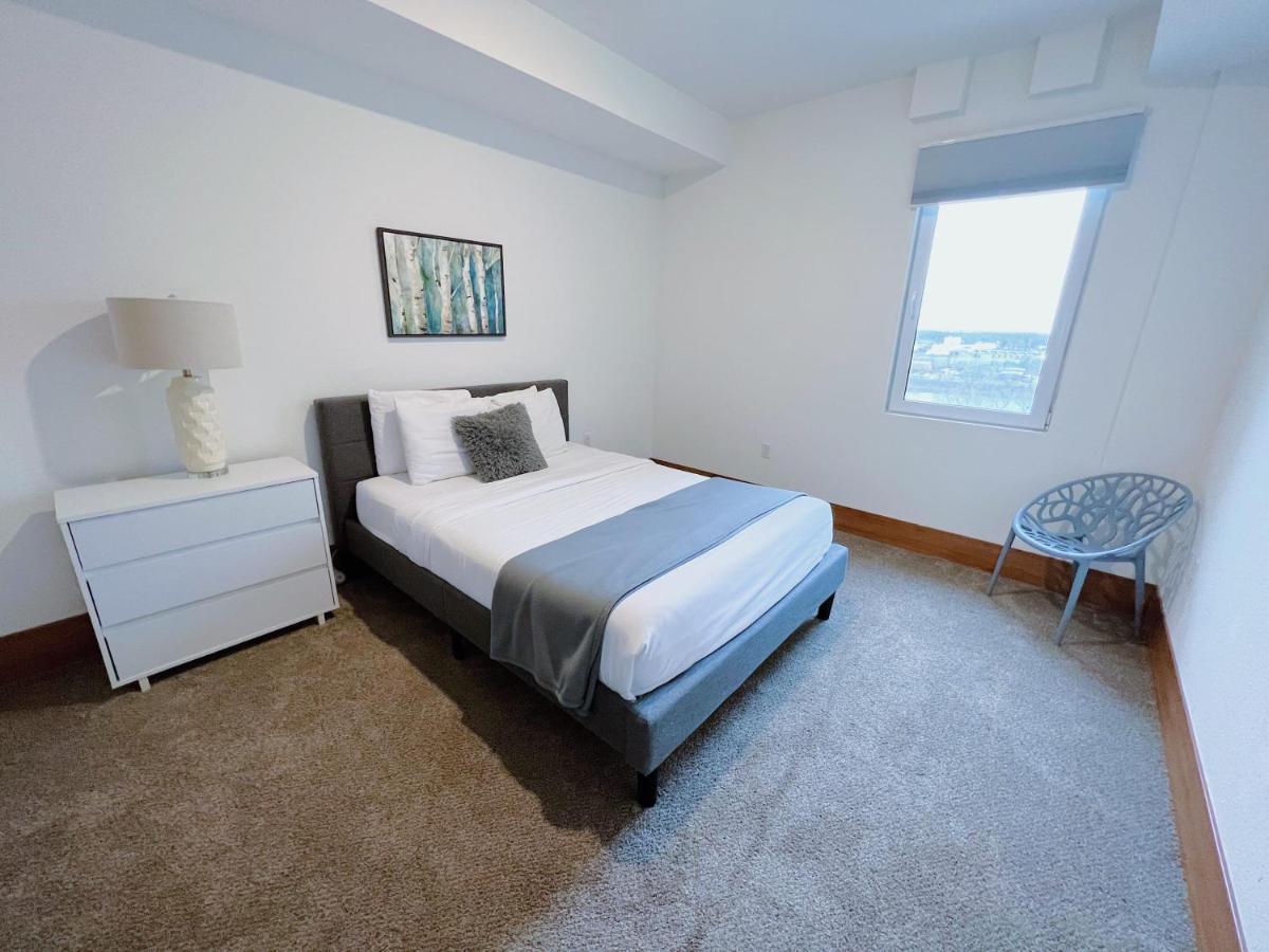 2Br Suite At The Grand Castle Pool Gym & Parking แกรนด์วิลล์ ภายนอก รูปภาพ